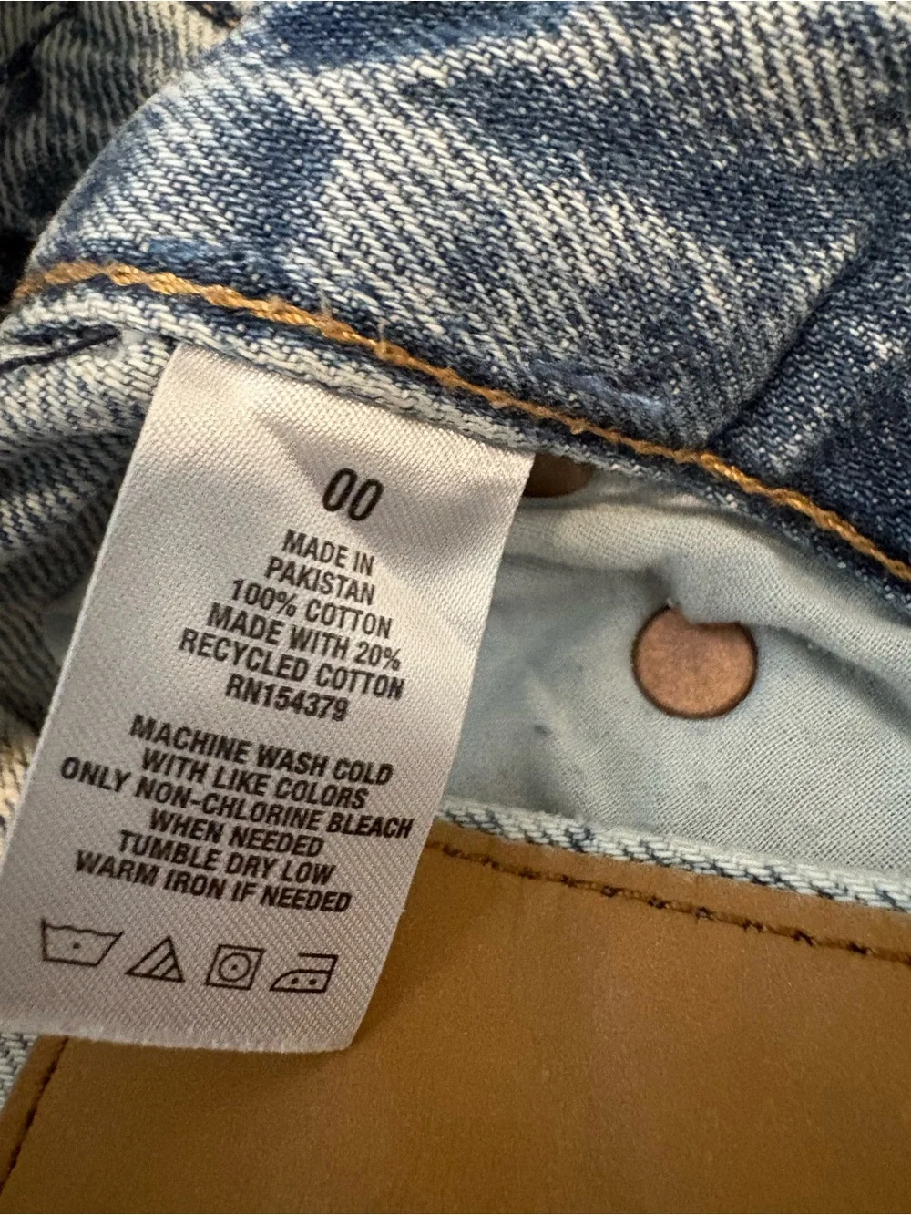 Aéropostale Women’s Baggy Light Wash Denim Jorts Distressed Size 00